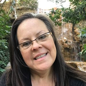 Meet your Posher, Randi